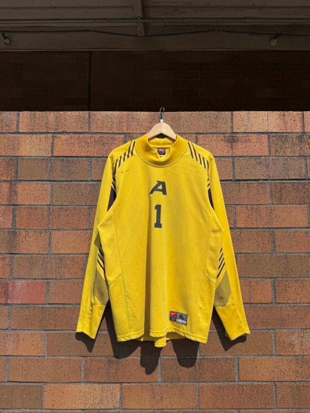 Y2K Nike Vintage Soccer Academy Yellow Black Goalkeeper Soccer Jersey Army